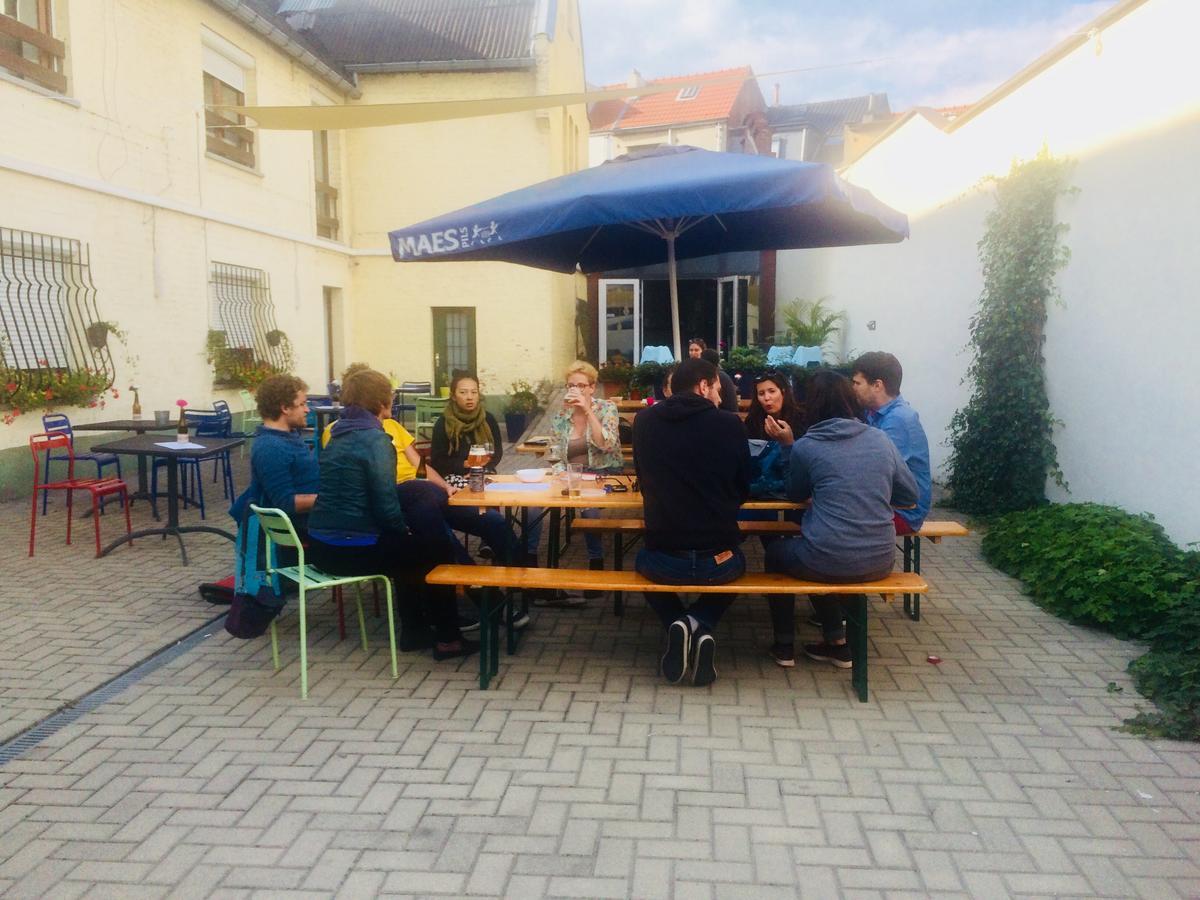 Brussels Hello Hostel Koekelberg Εξωτερικό φωτογραφία