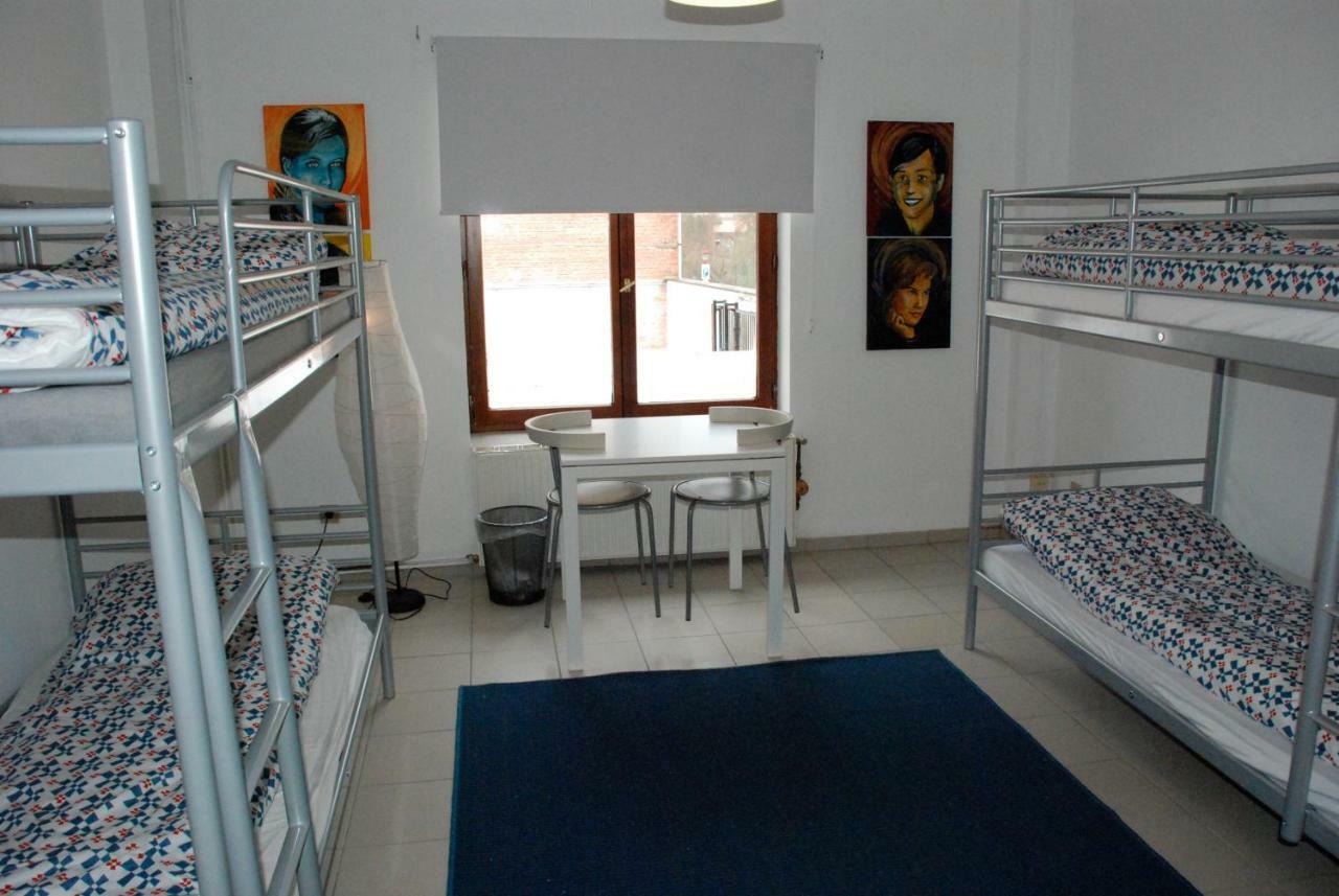 Brussels Hello Hostel Koekelberg Εξωτερικό φωτογραφία