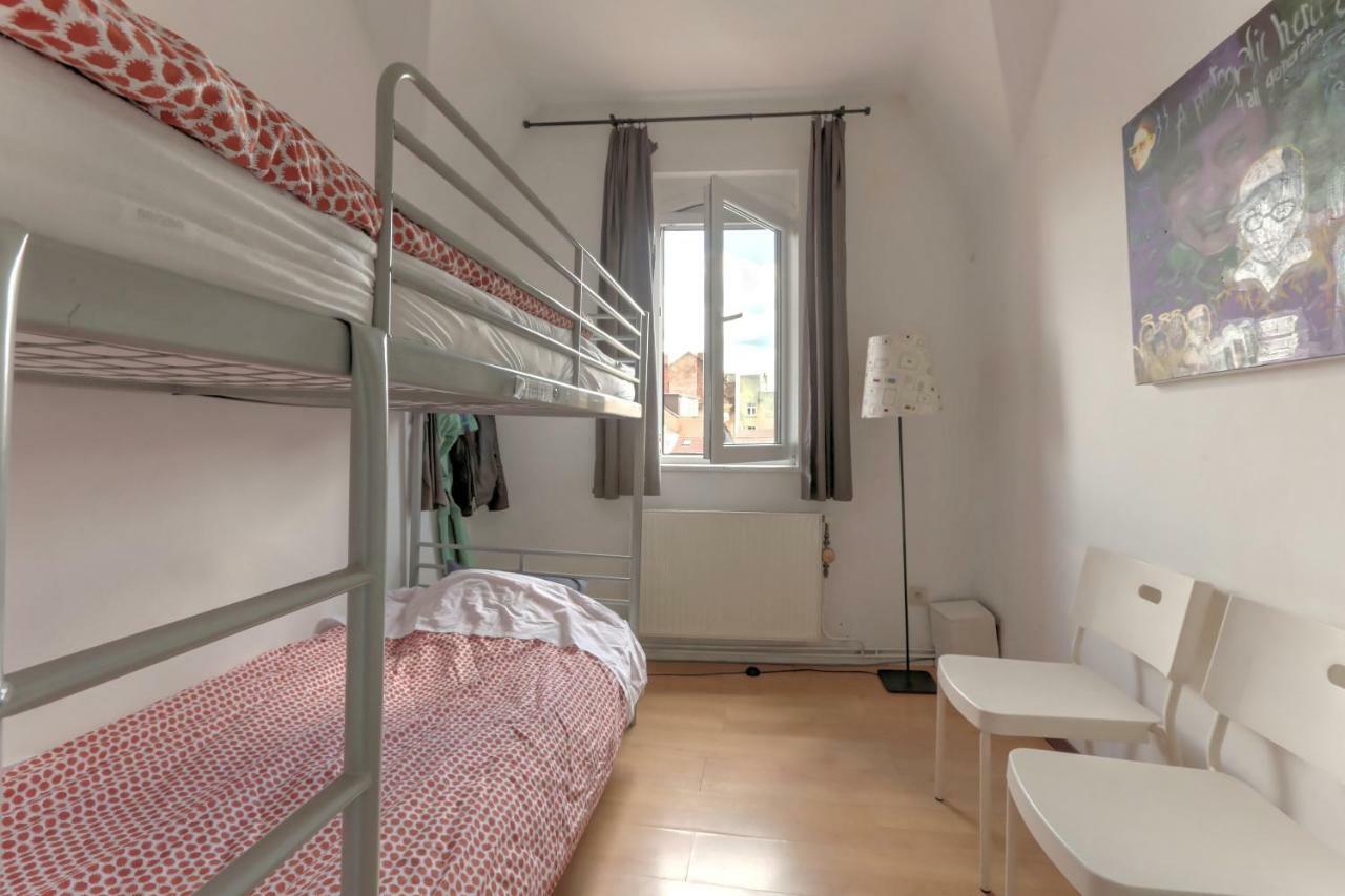 Brussels Hello Hostel Koekelberg Εξωτερικό φωτογραφία